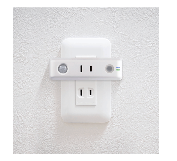 出典・引用：KDDI株式会社「auかんたん見守りプラグ」公式サイト掲載画像より（参照：2025年10月）
※製品の仕様やデザインは掲載時点の情報です。最新の内容は公式サイトをご確認ください。